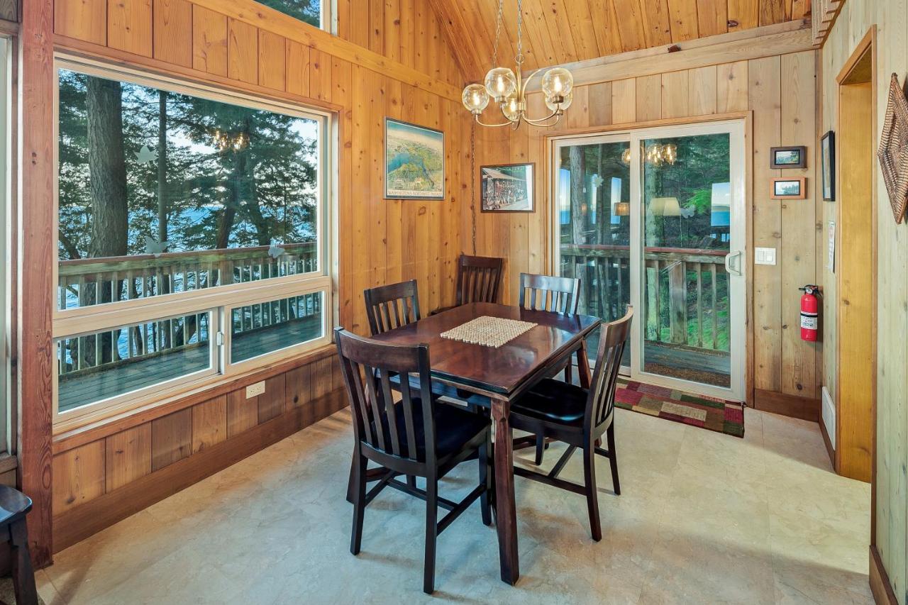 3 Bed 2 Bath Vacation Home In Eastsound Екстер'єр фото
