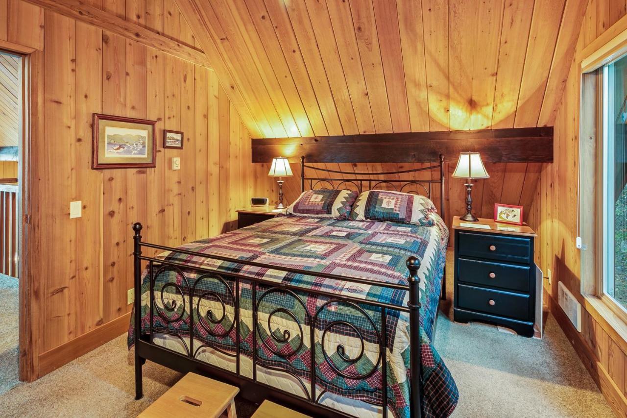 3 Bed 2 Bath Vacation Home In Eastsound Екстер'єр фото